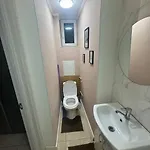 Apartment аренда двухкомнатной квартиры на греческой
